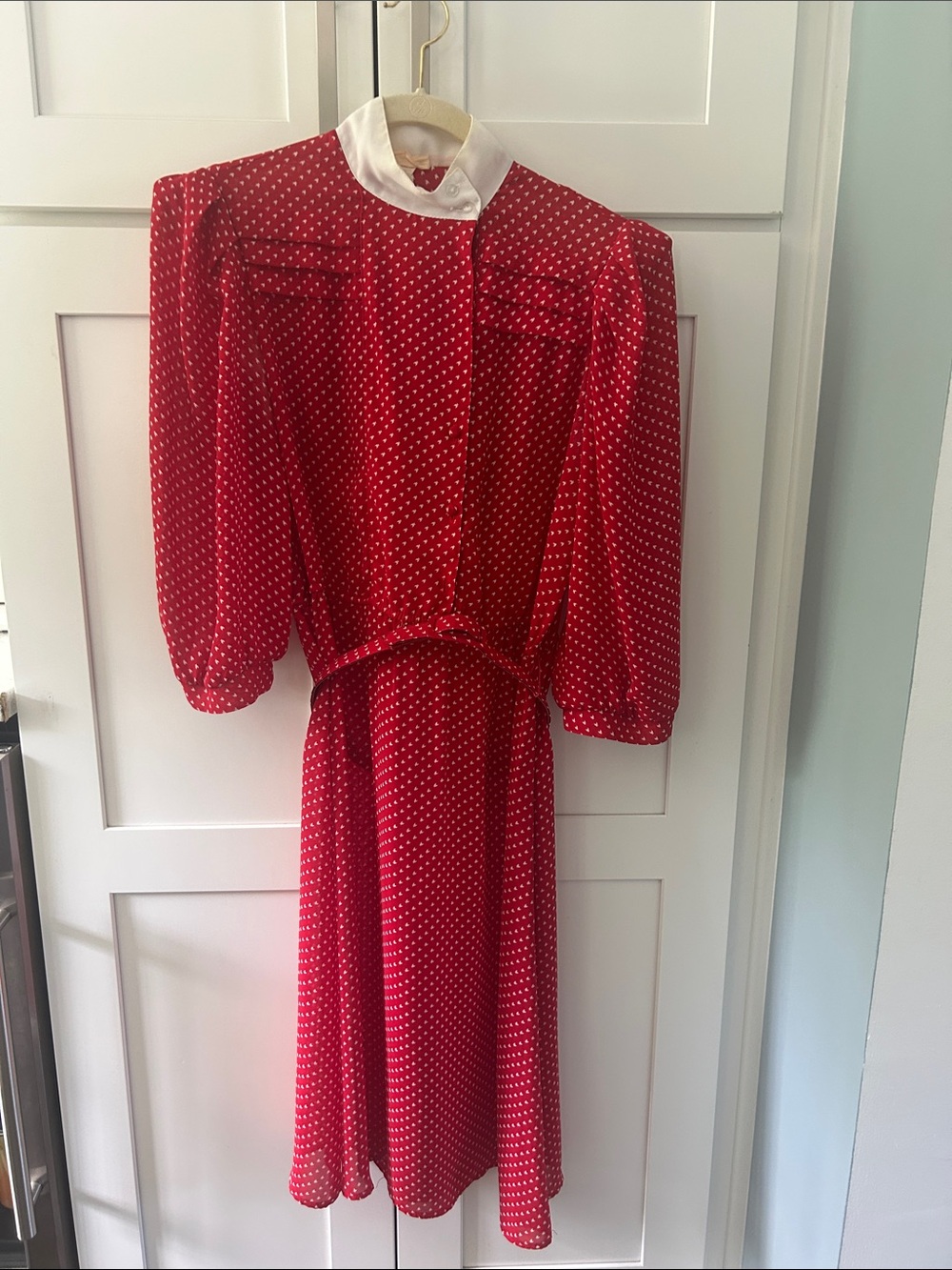 Vintage Red and white print Midi Dress with White Collar